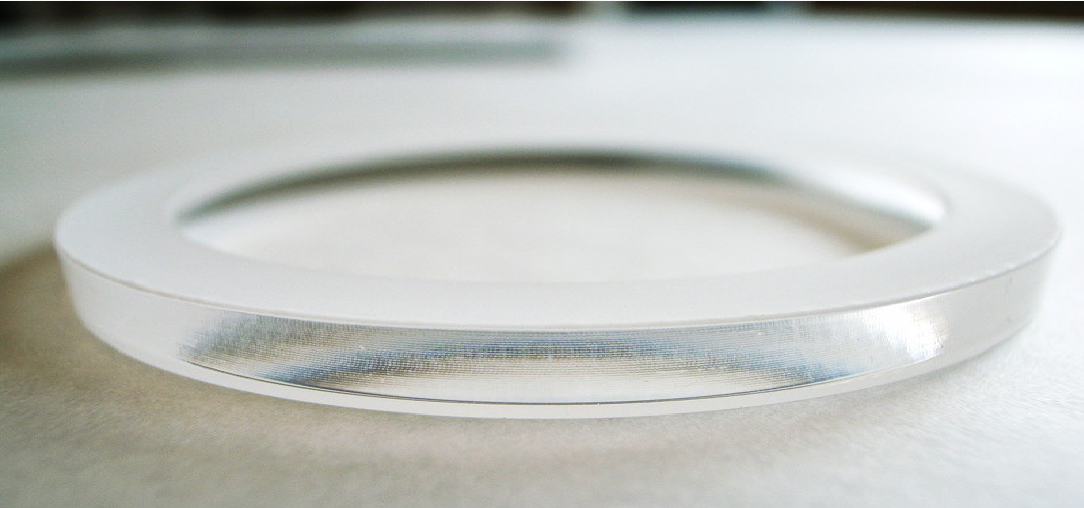 リング状のプリズムレンスの発光部（上部ドーナツ状平面）に拡散層を印刷